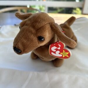 Ty Beanie Baby WEENIE the Dachshund Dog 7.5" NEW MWMTs Plush Stuffed Animal Toy